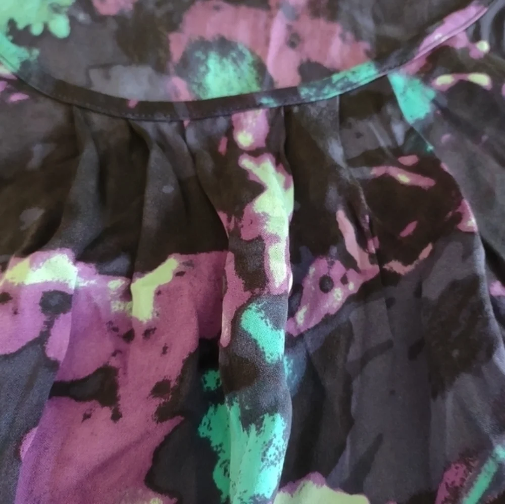 Tory Burch Women's‎ Blouse Sz 0 purple and Blue Printed Silk Blend Sleeveless
